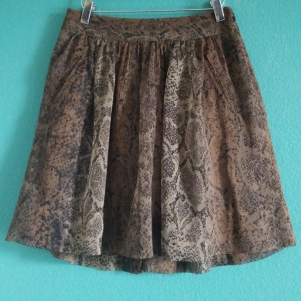 NWT {Banana Republic} Olive Snake Print Skirt